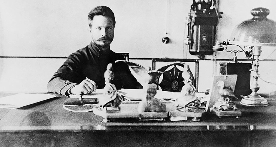 Непогашенная луна Михаила Фрунзе