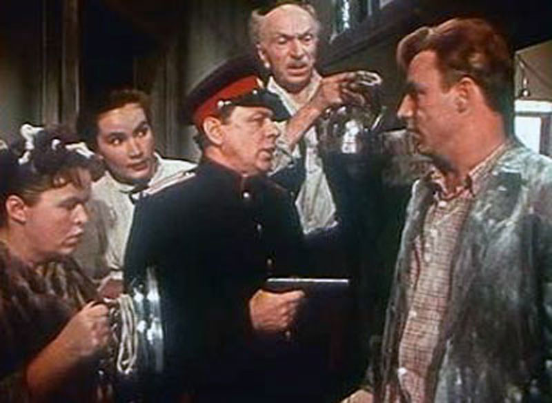 Девушка без адреса едет покорять Москву Девушка без адреса едет покорять Москву Девушка без адреса,кино и тв,наши звезды,фильм,шоубиz,шоубиз