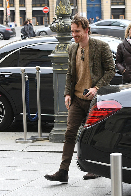 Париж для двоих: Алисия Викандер и Майкл Фассбендер на прогулке во Франции Париж для двоих: Алисия Викандер и Майкл Фассбендер на прогулке во Франции Звезды / Звездные пары