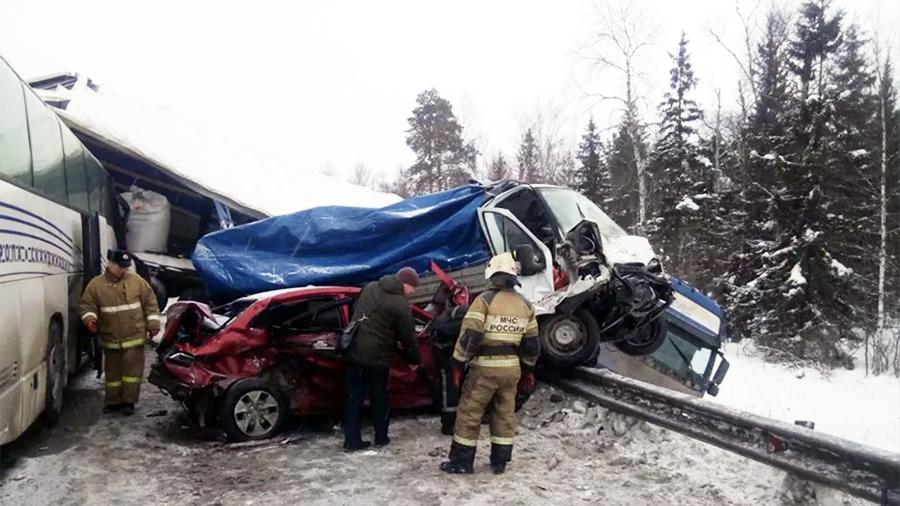 Число пострадавших в аварии в Пермском крае возросло до 12 человек