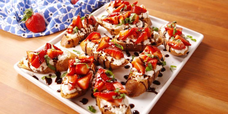 12 аппетитных закусок к красному и белому вину закуски,разное