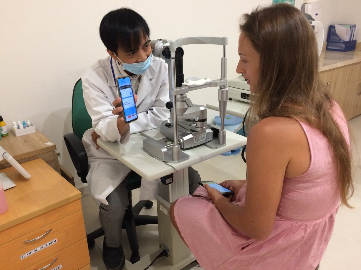 Попали во вьетнамскую больницу: это вам не Россия новости,события