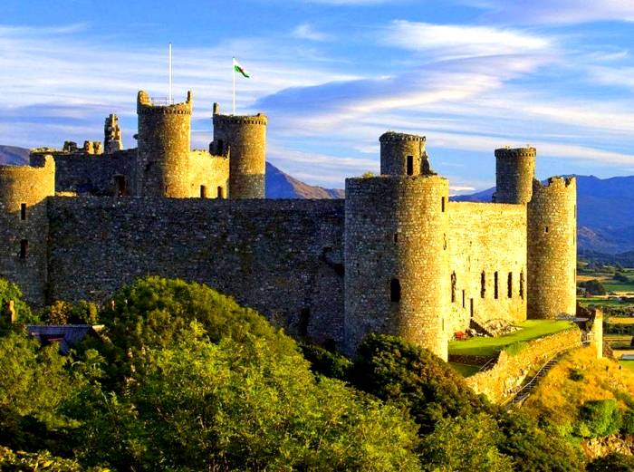 11 нетривиальных фактов о средневековых замках замка, крепости, средневековых, которые, только, замках, Однако, Средневековья, также, замок, Кроме, людей, замки, средневековые, замков, причем, время, замке, ворота, эпоху