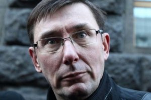 Луценко доигрался: генпрокурор может снова сесть из-за открытого НАБУ уголовного дела