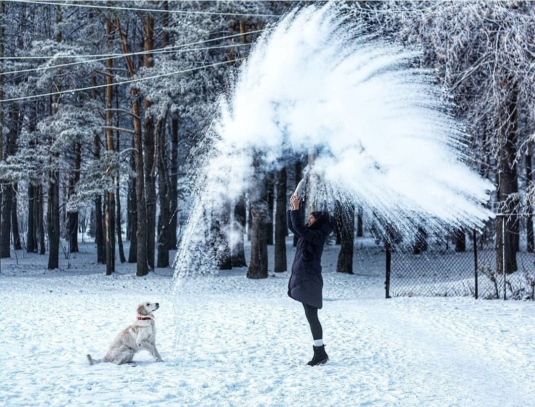 Русские не боятся морозов и участвуют во флешмобе #дубакчеллендж дубакчеллендж