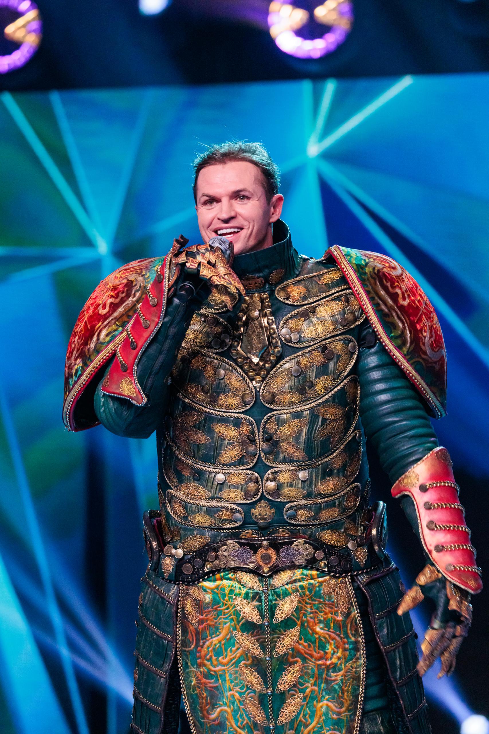 Жук Дмитрий Тарасов прокомментировал свое участие в шоу «Маска»