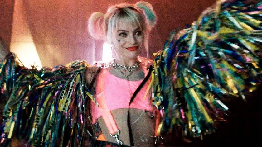 Выходящие сейчас в прокат фильмы, опираясь на шутовство и карнавал, пытаются перевернуть моральные устои с ног на голову Выходящие сейчас в прокат фильмы, опираясь на шутовство и карнавал, пытаются перевернуть моральные устои с ног на голову геополитика