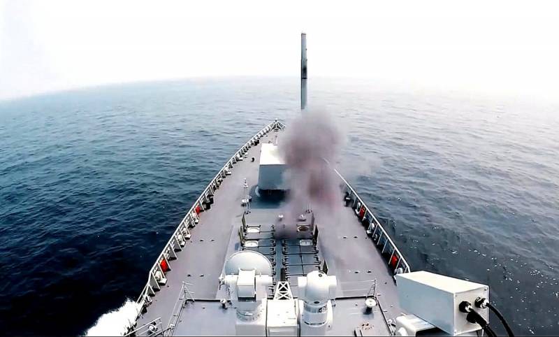 Китай развернул свой флот, чтобы предупредить США