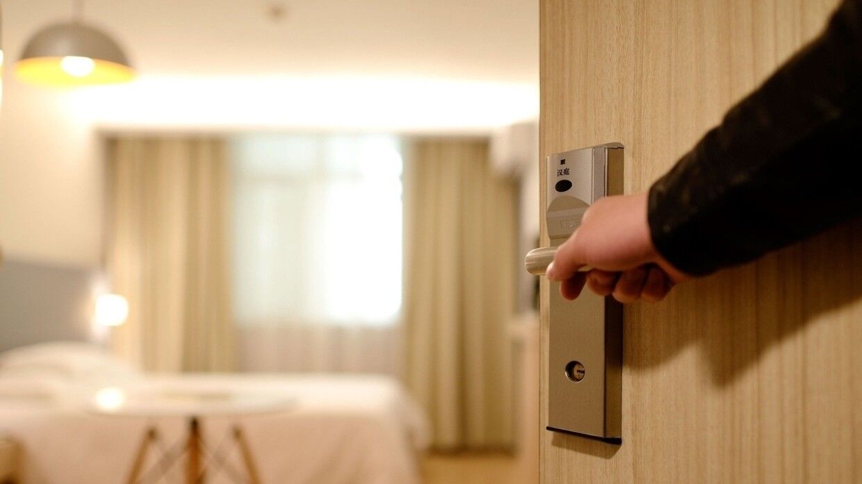Россияне могут столкнуться с нехваткой мест в отелях на отечественных курортах летом
