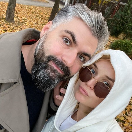 Полина Гагарина официально подала на развод с Дмитрием Исхаковым Звездные пары