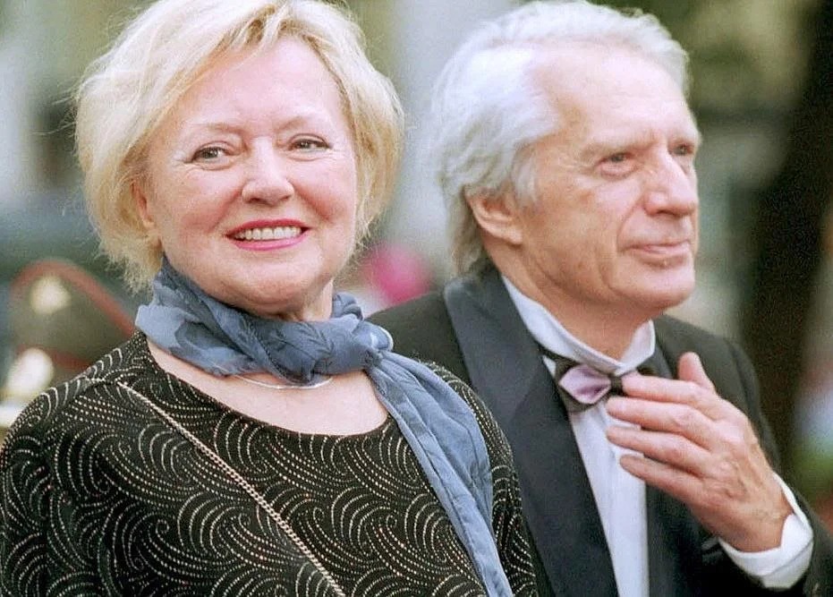 История любви Людмилы Касаткиной: ушла сразу вслед за суженым История любви Людмилы Касаткиной: ушла сразу вслед за суженым Звезды