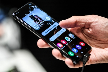 Жена нашла в телефоне мужа интим-фото другой женщины и распространила их в сети