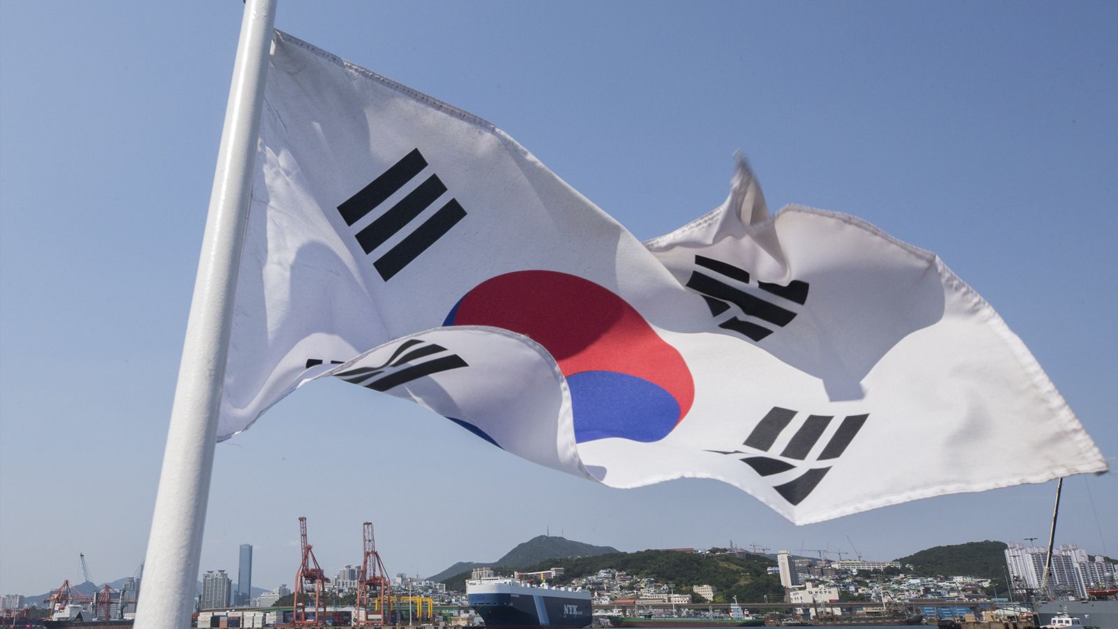 Южная Корея подтвердила пуск КНДР баллистической ракеты в сторону Японского моря