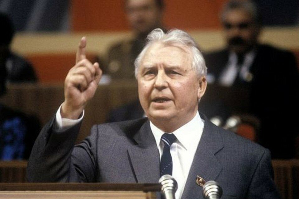 Егор Лигачев: Не я являлся инициатором антиакогольной кампании Егор Лигачев: Не я являлся инициатором антиакогольной кампании