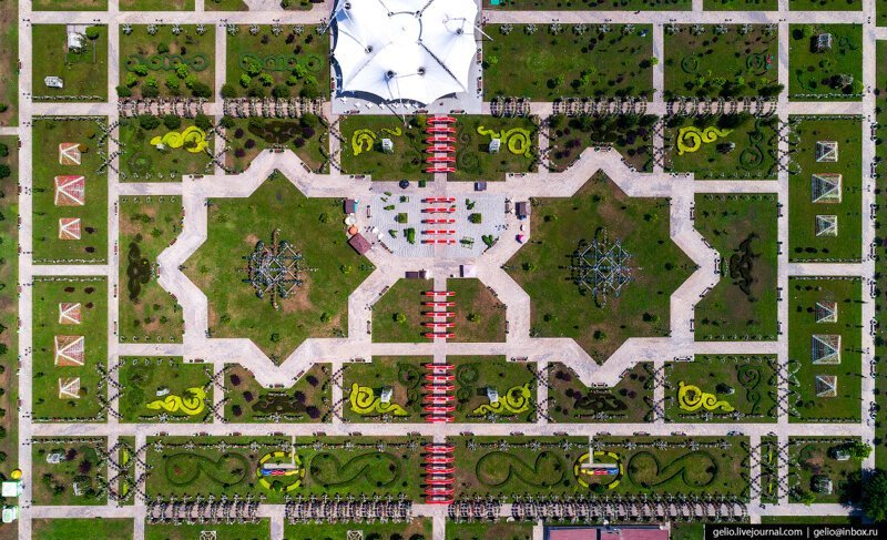 Город-сказка: фотограф из Новосибирска запечатлел восстановленный Грозный Город-сказка: фотограф из Новосибирска запечатлел восстановленный Грозный города,Россия,туризм