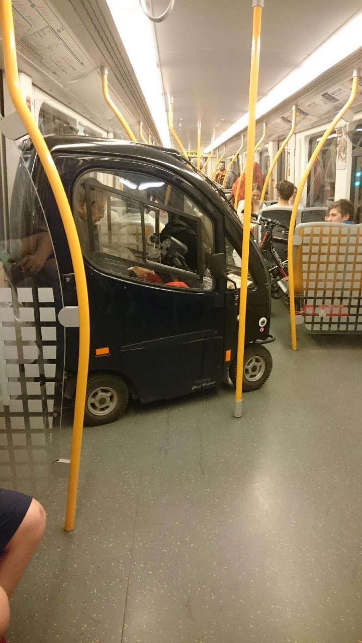 Странности в метро Странности в метро метро