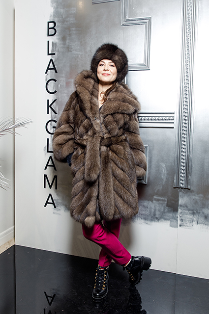 Елена Лядова, Оксана Акиньшина, Олеся Судзиловская и другие на открытии выставки в ГУМе светская жизнь, елена лядова, оксана акиньшина, олеся судзиловская