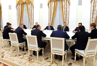 Встреча с вновь избранными главами ряда регионов России