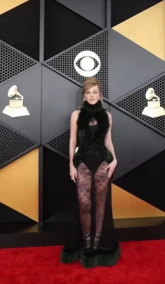 Александра Белякова собирается стать моделью Victoria’s Secret на фоне скандального развода с мужем Белякова, Косенко, Сергеем, Александра, несколько, котором, блогерши, через, афтерпати, после, рассказала, России, Марка, блогерша, видео, Secret, Victoria’s, детей, месяцев, эмигрировал