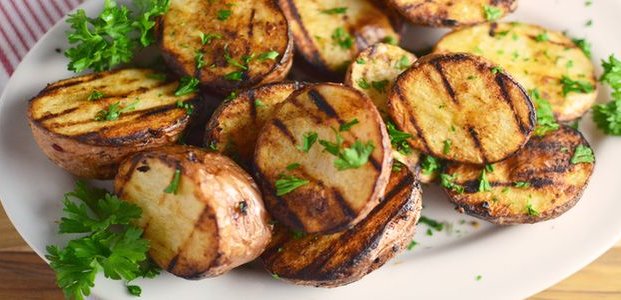 Картошка на мангале: вкусные рецепты кулинария,овощные блюда,рецепты