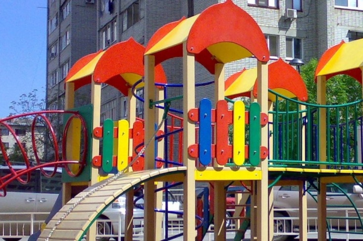 Эфир: Как хотят облагородить город петербуржцы — дворы, парки, дороги