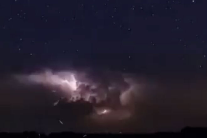 Мощные штормы на видео