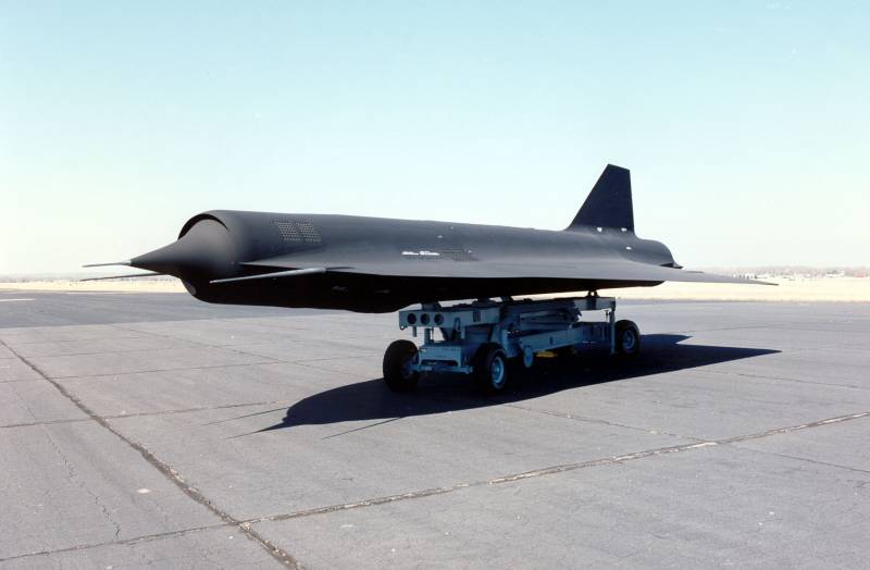 Технические особенности беспилотного летательного аппарата Lockheed D-21 Технические особенности беспилотного летательного аппарата Lockheed D-21 ввс