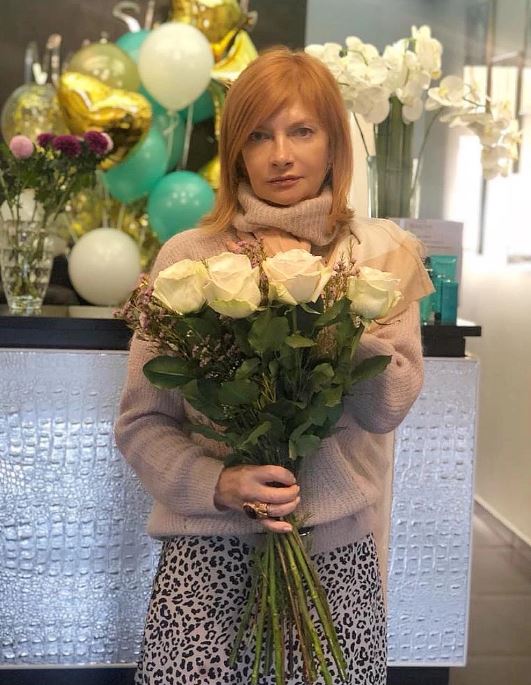 Бабушка покойного репера Децла Кирилла Толмацкого до сих пор не знает, что ее внук скоропостижно покинул этот мир Бабушка покойного репера Децла Кирилла Толмацкого до сих пор не знает, что ее внук скоропостижно покинул этот мир