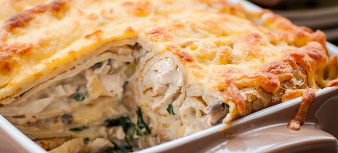 Пирог с фаршем в духовке - сытная выпечка и для перекуса, и для застолья Пирог с фаршем в духовке - сытная выпечка и для перекуса, и для застолья