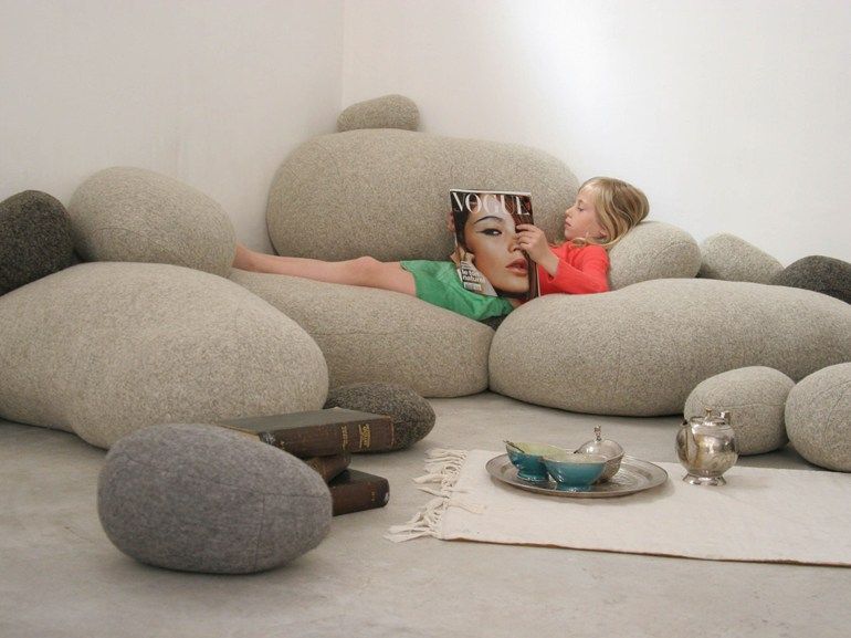 Диван в детскую из множества подушек: простая пошаговая инструкция для дома и дачи,мягкая мебель