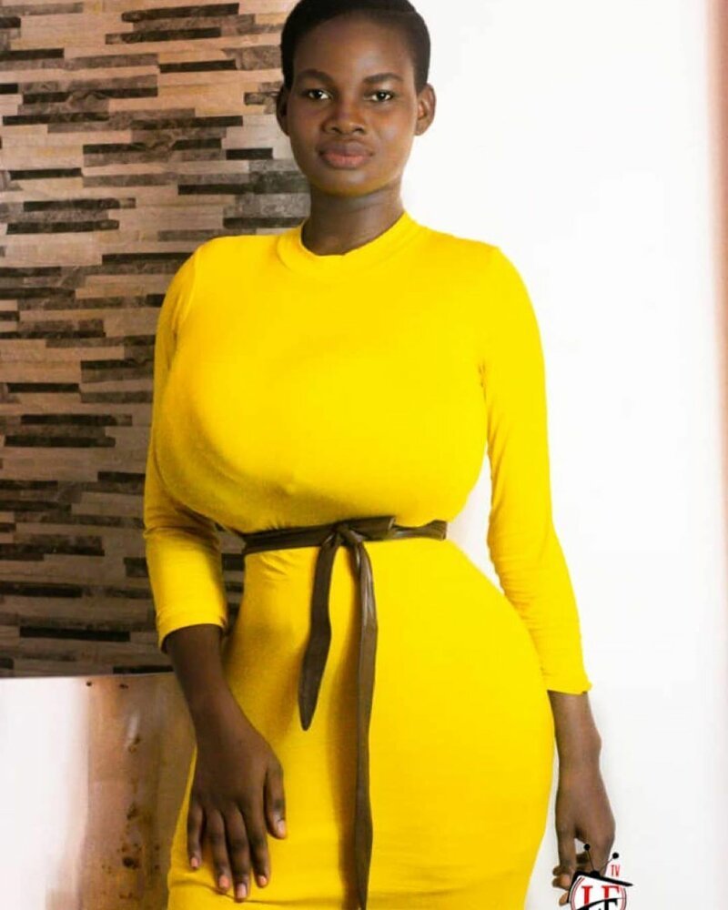 Памела Одаме, модель с самой большой натуральной грудью Памела Одаме, модель с самой большой натуральной грудью фотография