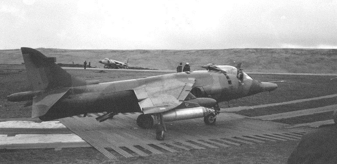 Харриеры на Фолклендах Харриеры на Фолклендах Авиация