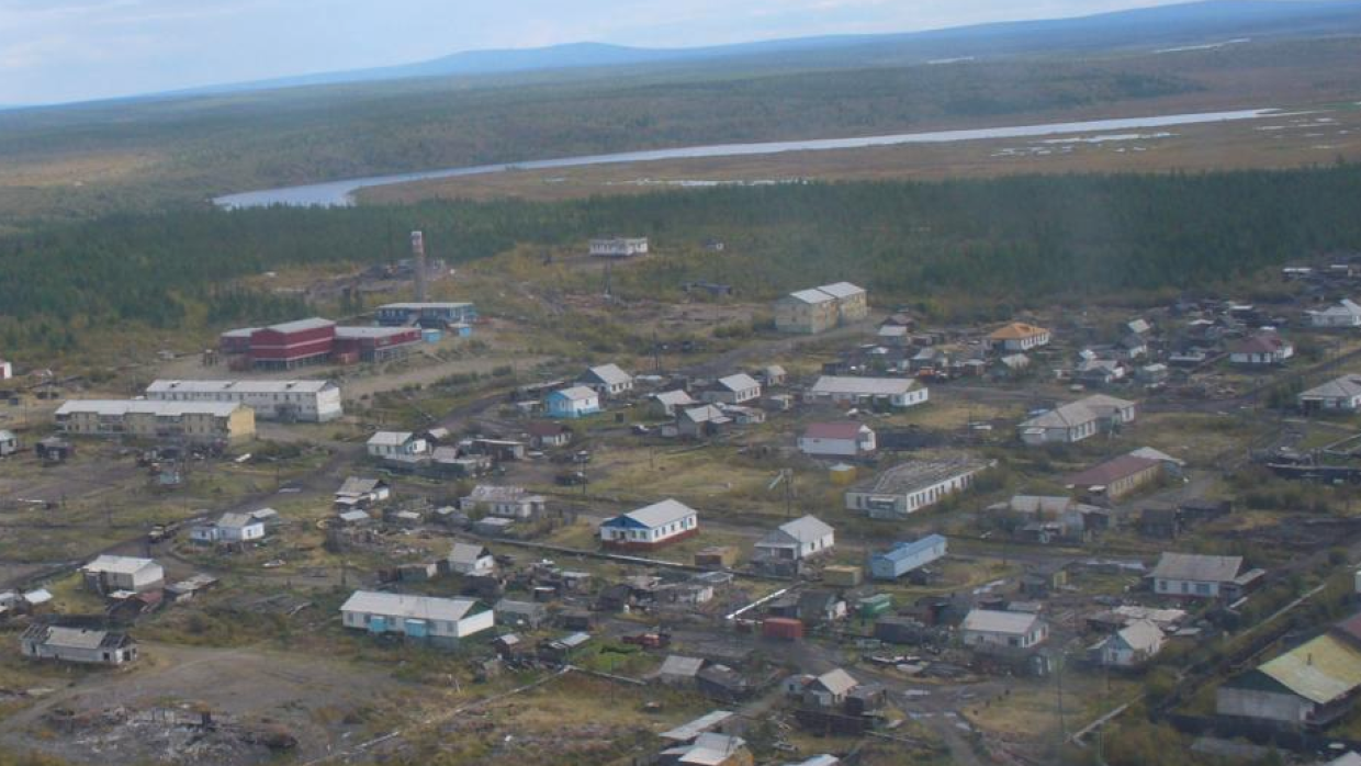 Село островное. Село Илирней Билибинского района Чукотка. Село Анюйск Чукотка. Чукотка Билибинский район поселок Анюйск. Анюйск Билибино.