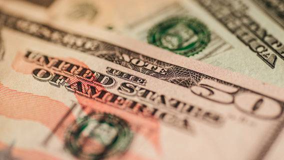 США заявили, что отслеживают финансовые транзакции богатых россиян на предмет обхода санкций