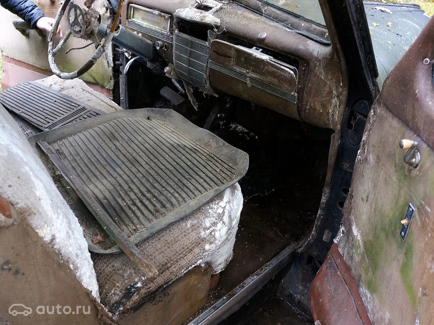 Редкий лимузин ЗиС-110 с минимальным пробегом простоял в саду под деревом 60 лет Редкий лимузин ЗиС-110 с минимальным пробегом простоял в саду под деревом 60 лет авто и мото