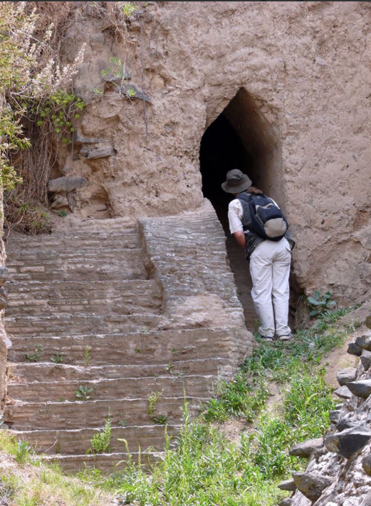 Тайна коридоров пирамиды в Чолуле: кто создавал 8 километров внутренних проходов
