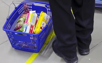 Бизнес придумал, как обогатиться за счет нищих россиян