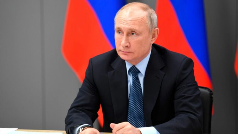 Путин заявил о готовности России поставлять энергоресурсы в Европу