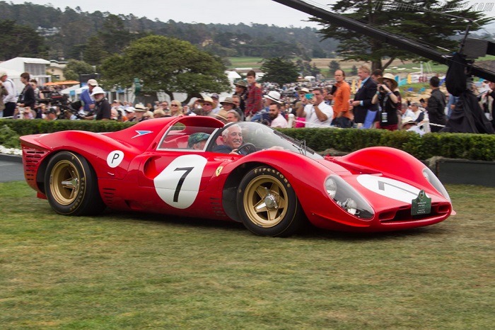 Ferrari 330 P4 1967, легкий и маневренный/ Фото: ultimatecarpage.com
