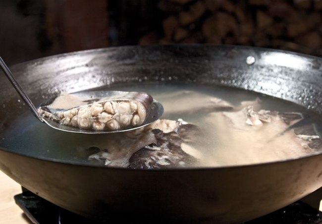 Рыбная шурпа с поджаркой кулинария,среднеазиатская кухня,супы