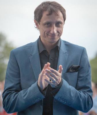 вадим галыгин однажды в россии. вадим галыгин фото. вадим галыгин. вадим галыгин камеди. вадим галыгин телеведущий.