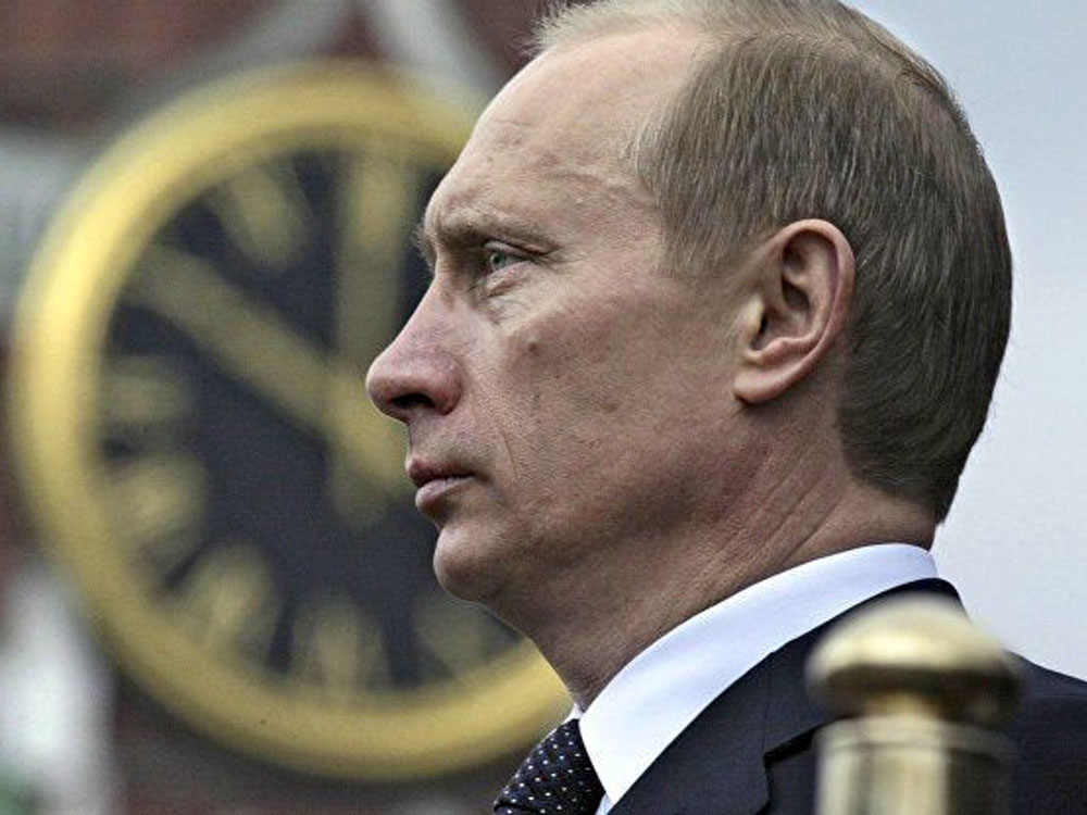 Путин с боку фото