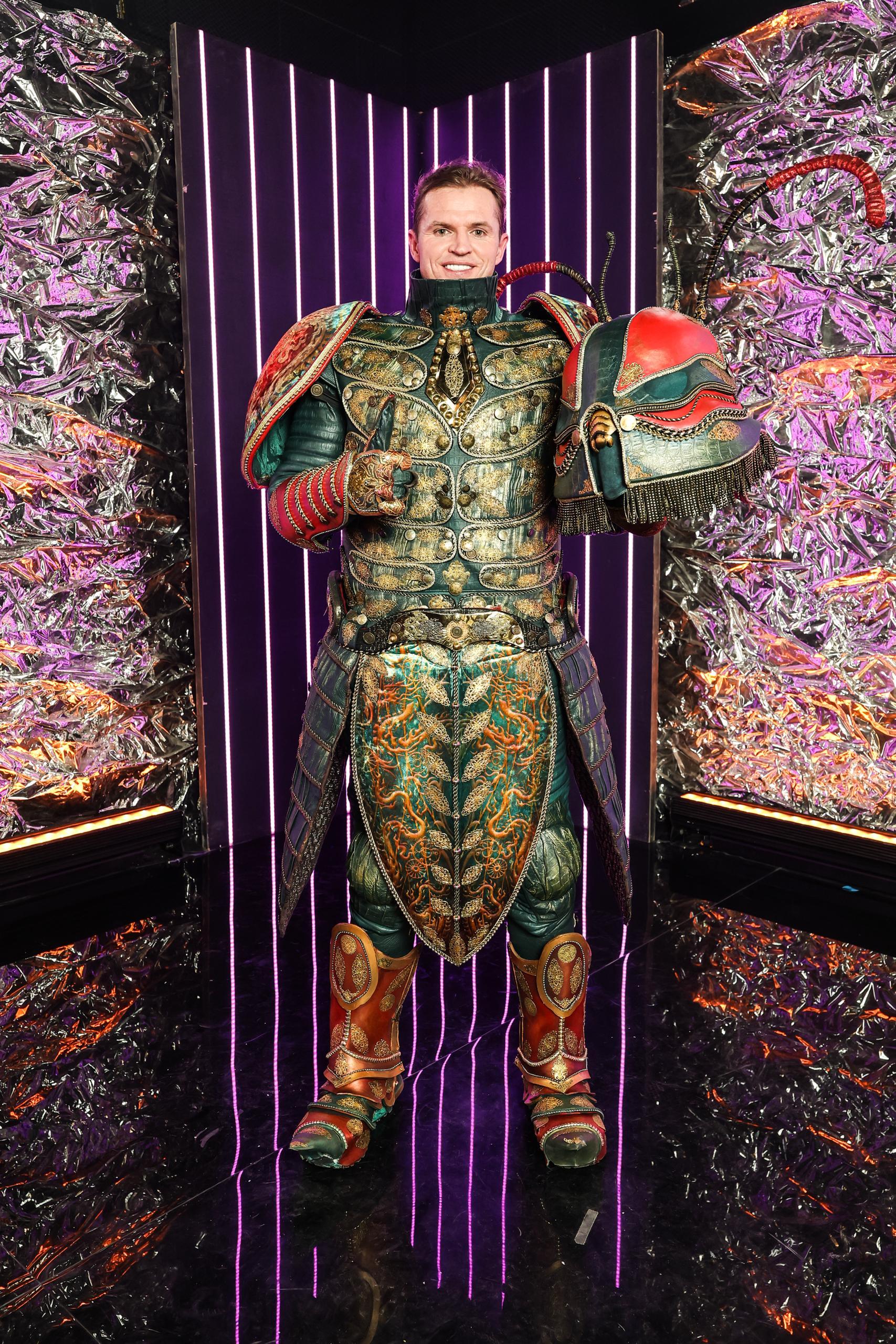 Жук Дмитрий Тарасов прокомментировал свое участие в шоу «Маска»