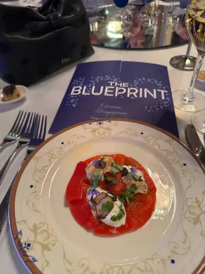 Ксения Собчак и Zivert в перьях, Аня Чиповская, Виктория Исакова, Ольга Карпуть и вся светская Москва посетили гала-ужин The Blueprint Ксения, платье, Полетаева, Анастасия, Дукалис, надела, позировала, Бондаренко, Zivert, выбрала, Виктория, Чиповская, образы, Собчак, Карпуть, Шипилова, Кищук, Жаркова, Оксана, третьим