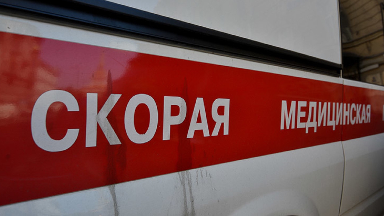 Два человека погибли при лобовом столкновении иномарок в Красноярском крае