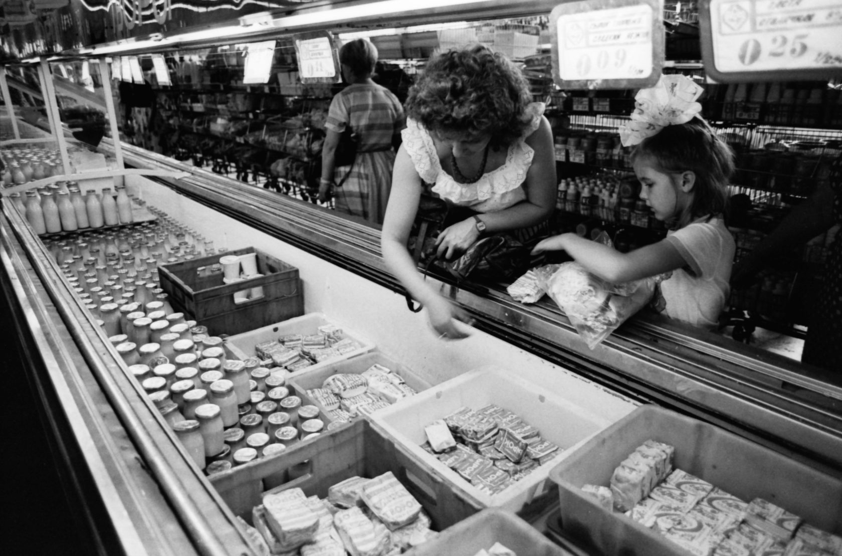 Жуткие фото магазинов в последние годы СССР. истории,общество,россияне