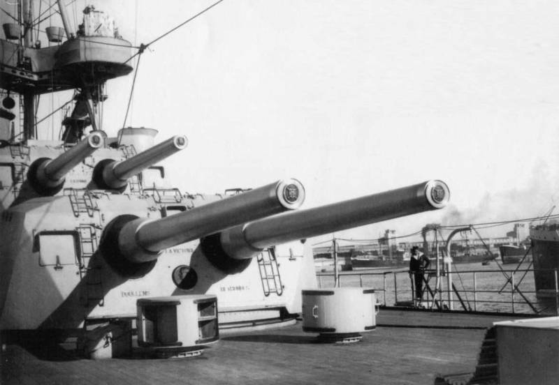 Боевые корабли. Такие странные три мушкетёра и шевалье Сю Боевые корабли. Такие странные три мушкетёра и шевалье Сю вмф