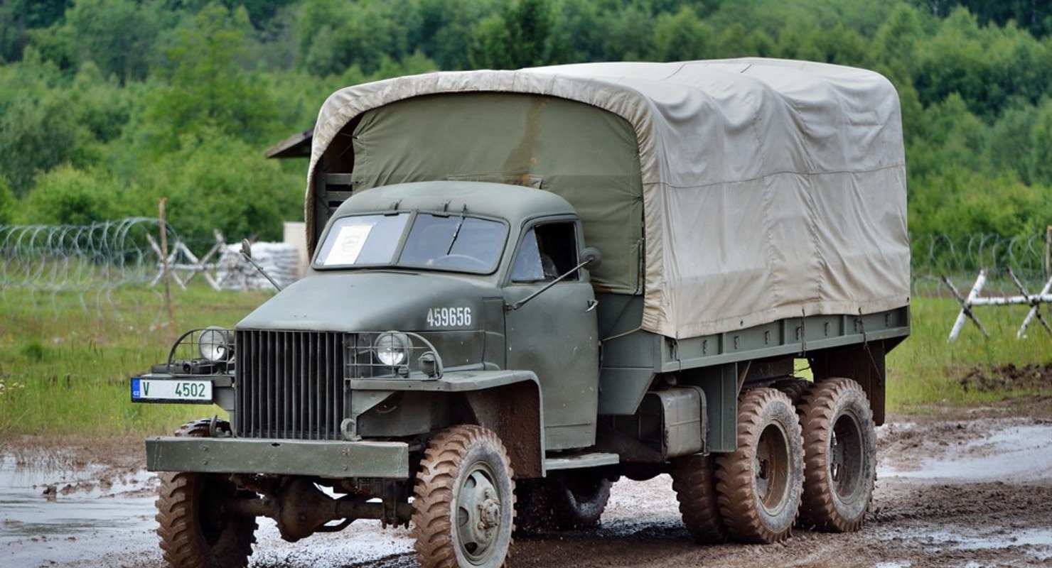 Военные советские машины