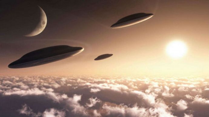 Истории об инопланетянах и неопознанных объектах в небе