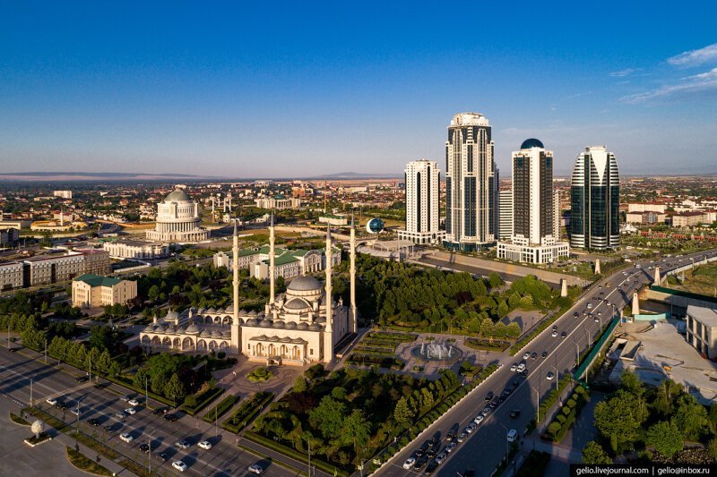 Город-сказка: фотограф из Новосибирска запечатлел восстановленный Грозный Город-сказка: фотограф из Новосибирска запечатлел восстановленный Грозный города,Россия,туризм